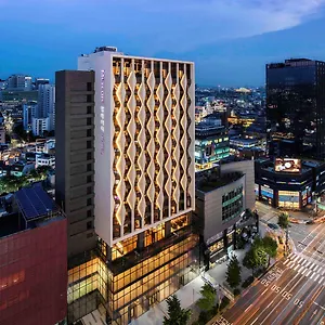 Hotel Mercure Ambassador Hongdae, Seoel