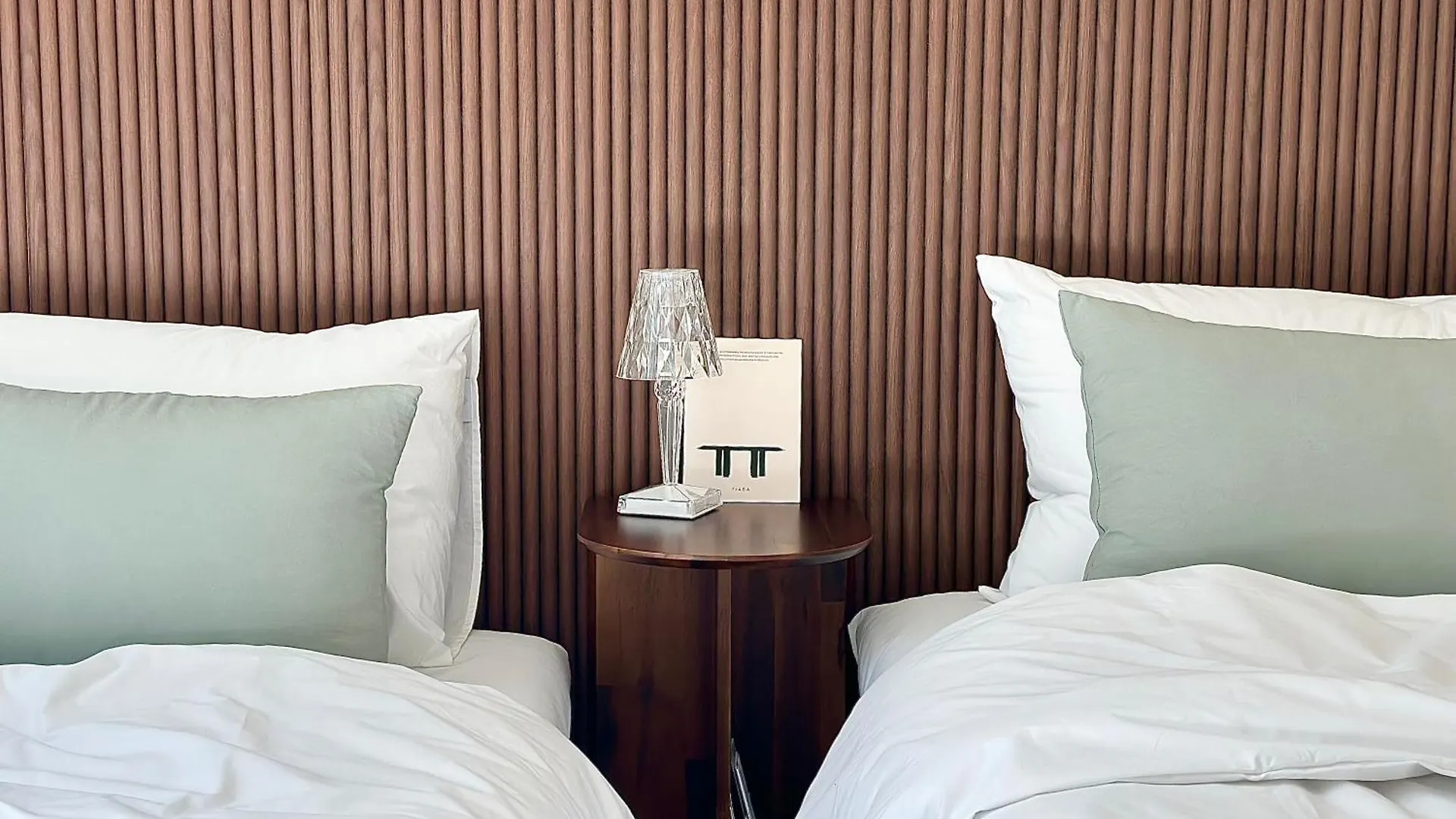 New, 3Min To Hapjeong St, Airport Bus Stop, 10Min To Hongdae & Mangwon Market, Han River Park, 2Br 2Qb Full Of Sunshine, Hotel Bedding, City Nature Σεούλ
